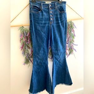 Free People bell bottom jeans size 28 hippie comfortable boho